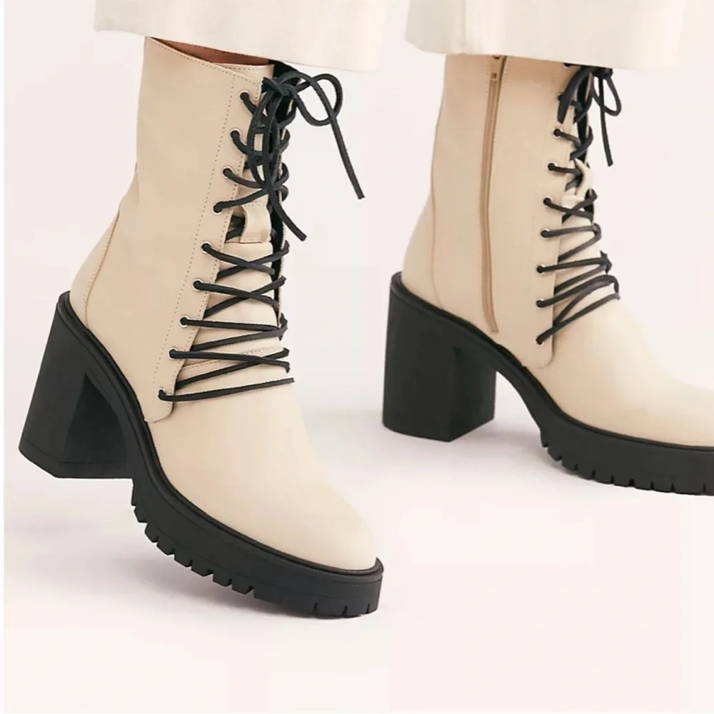 Free People Dylan Lace-Up Boots Platform Heel Ivory White Leather EU 38 US 8